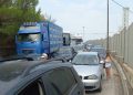 Emigrantët po kthehen në Greqi, radhë kilometrike në Kakavijë