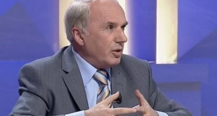 Një gjest anakronik dhe diversionist i kryeministrit grek