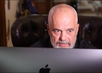 Rama duhet ta hapë “zarfin sekret”