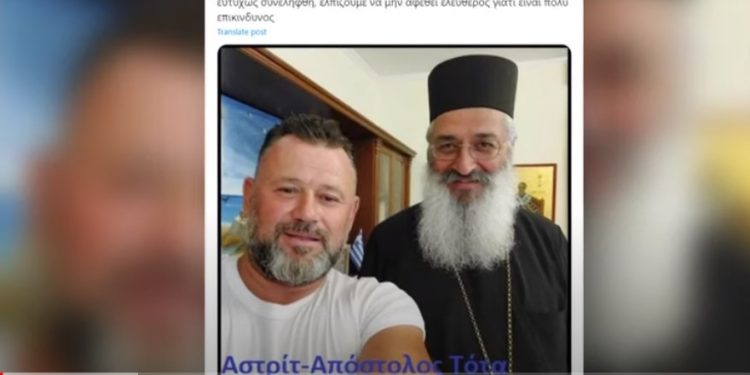 “Këta pushtat do të na djegin”, shqiptari racist rrëmben 22 emigrantë në Greqi: Malet janë plot me bastardë (VIDEO)