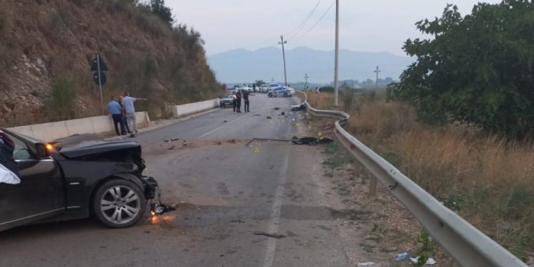 Emrat/ Erdhën në Sarandë për pushime, shuhen në aksidentin tragjik dy turistët italianë (VIDEO)