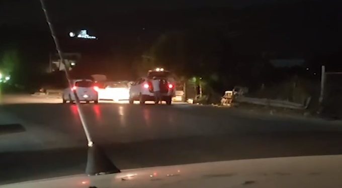 Kumbaro demaskon Astritin: Natën si kusarë hedhin mbeturinat jashtë kazanëve, turp e faqja e zezë (VIDEO)