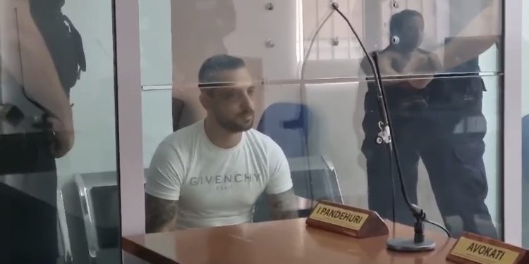 Gjykata e Sarandës lë në burg të dyshuarin për zhdukjen e “Koçoles”