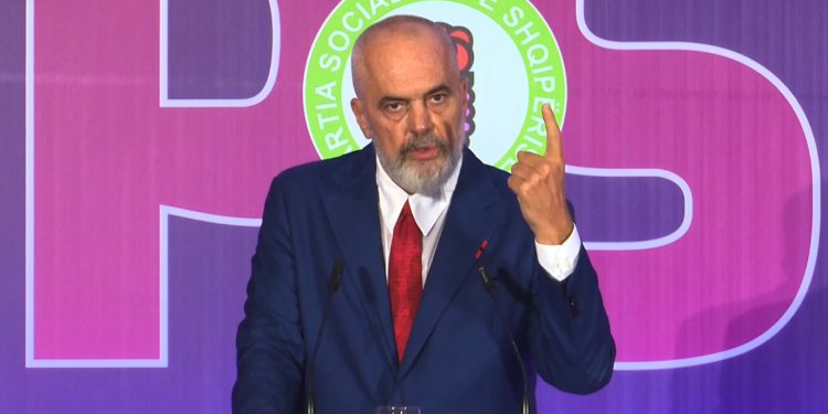 Arrestimet për korrupsion/ Rama: Përgjegjësia ime nuk është të skuqem apo të kërkoj ndjesë