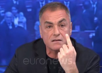 Arjan Çani mbron Fredi Belerin: Shqiptarët janë më keq se talebanët (VIDEO)