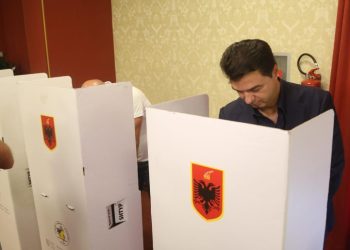 PD e vulës bëhet me 4 nënkryetarë- Drejtuesit e rinj nga Alibeaj, te Roland Bejko e Flutura Açka