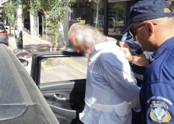 Vrau shqiptarin baba të 3 fëmijëve, “monstra” grek kërkon afat për të kërkuar falje