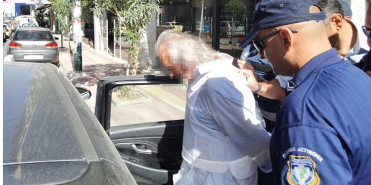 Vrau shqiptarin baba të 3 fëmijëve, “monstra” grek kërkon afat për të kërkuar falje