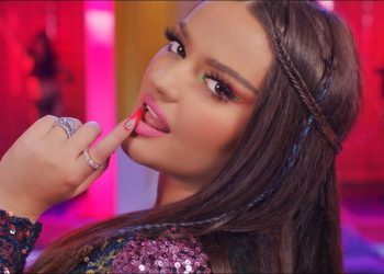 Enca pranon vazot me hashash në ballkon: E kam për përdorim vetjak