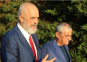 “Lëvizjet janë kozmetike, nuk ndryshojnë imazhin e sistemit”, BIRN: Skandalet e qeverisjes diktuan emërimet në kabinetin e Ramës