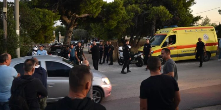Gazeta greke: Mafia shqiptare e burgjeve qëndron pas masakrës me 6 viktima