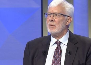 Rrefehet ish-zyrtari i CIA-s që ndodhet në Tiranë: Isha në shënjestër nga grupi terrorist grek, një agjent i dyfishtë më kompromentoi