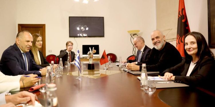 Beleri në burg, Ministri i Jashtëm grek tregon ç’ndodhi në takimin me Ramën