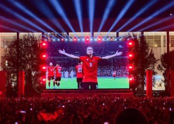 Jasir Asani: Dua t’i përqafoj të gjithë shqiptarët, pa dashurinë tuaj s’do kisha shënuar asnjë gol