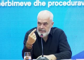 Rama përplaset me ndërtuesit: Pse i shisni apartamentet 2 mijë euro metrin dhe i deklaroni 850 euro!