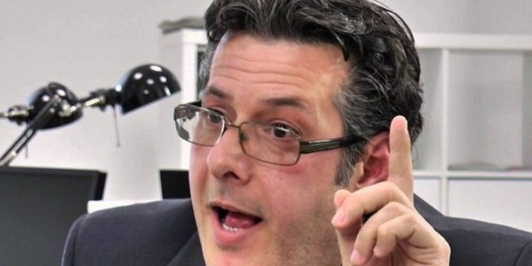 Prangat në familjen Berisha, reagon Paloka: U kthye diktatura!