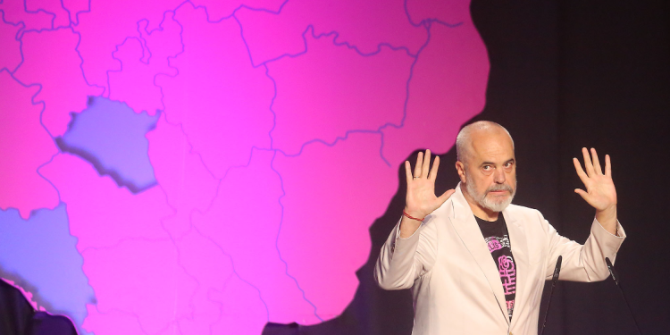 Punësimet elektorale frynë administratën e bashkive përpara zgjedhjeve vendore