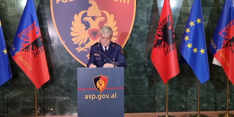 Pjesë e grupit të trafikut të drogës, arrestohet shefi i komisariatit (Emri)