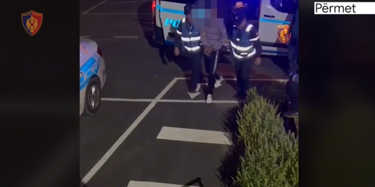 Emri/ Arrestohet personi që keqtrajtoi shqiponjën në Përmet, policia i gjen në shtëpi edhe dy sorkadhe të vrara (VIDEO)