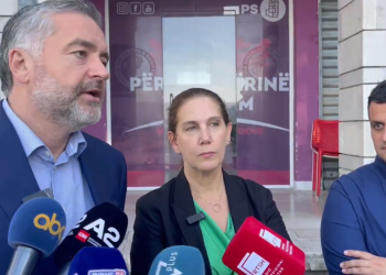 Blendi Klosi nga Gjirokastra: PS nuk fle mbi dafina nga fitoret e arritura, duam të përmirësohemi (VIDEO)