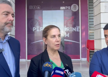 Mblidhet Asambleja e PS në qarkun Gjirokastër, Kumbaro: S’ka asnjë dilemë, do ta meritojmë fitoren e 2025 (VIDEO)