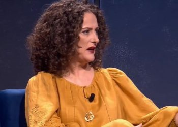 Vajza e Berishës shfaqet në Tv për të mbrojtur babain dhe burrin: Shteti i së drejtës ka rrëshqitur