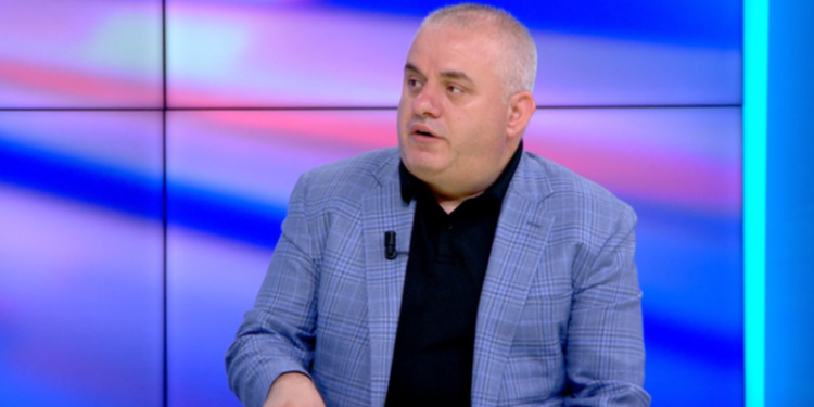 Artan Hoxha: Lajm i mirë që qirje Vangjelit nuk i kanë dalë llogaritë e “grekëve” në Cens