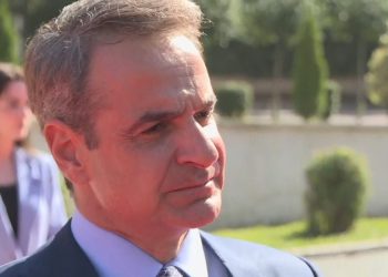 Mitsotakis “kërcënon” nga Tirana për Belerin: Lereni të betohet! Shpresoj ta zgjidhim miqësisht