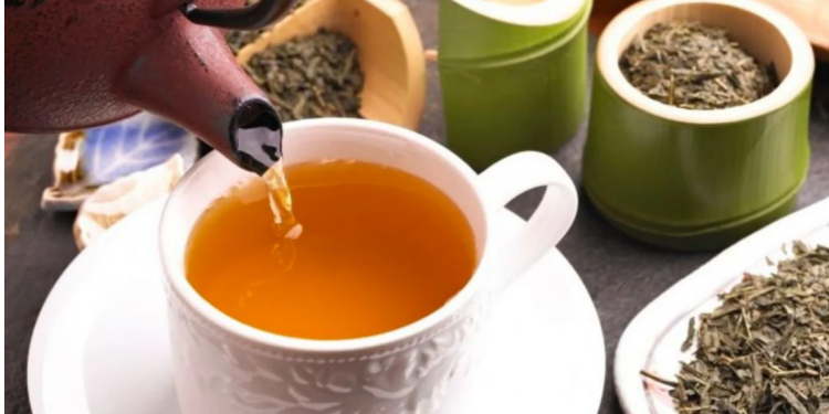 Pesë ushqime që shkaktojnë probleme me hormonet/ Këshillat që ju duhen