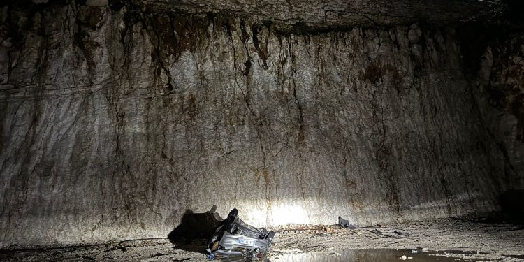 Pamje të rënda nga Saranda/ Shihni ku ka përfunduar makina që i mori jetën 34-vjeçarit