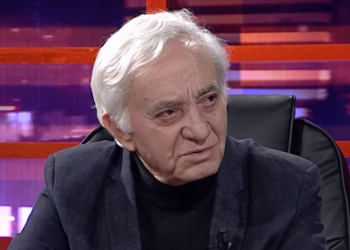 Sadik Bejko: E kam paralajmëruar Berishën më 1993:Shqiperia i ha politikanët