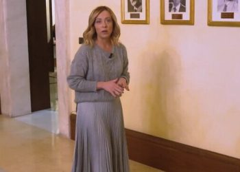 Refugjatët në Shqipëri. Meloni: Të thonë ç’të duan ata që nuk janë dakord