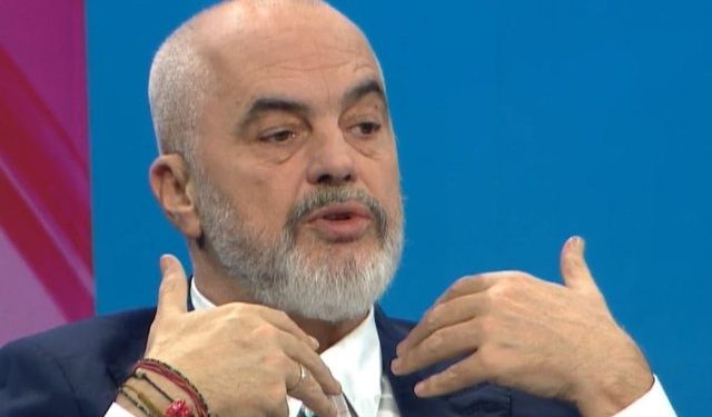 Kampet e refugjatëve, Rama: Më vjen të vjellë kur flasin për shkatërrim race