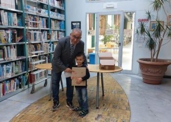 Ka lexuar 125 libra, 5-vjeçari shqiptar nderohet me titullin “Lexuesi i Vitit” në Itali