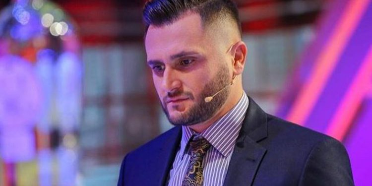 “Qofsh me ëngjëjt Eva”, Bes Kallaku mesazh ngushëllimi për vajzën e Vangjel Tavos