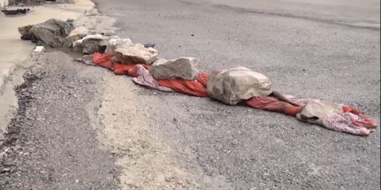 Në degradim të vazhdueshëm dhe ende pa përfunduar, ja rruga e lënë rrugëve