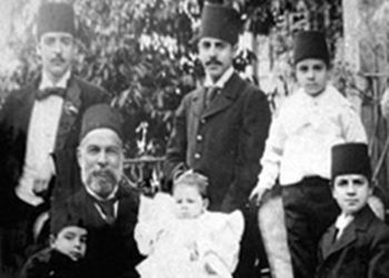 Një grua i vdiq vitin e parë të martesës, të dytën e rrëmbeu: Historia e Ismail Qemalit