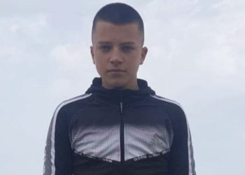 Tragjike/ Vdes në spital 14-vjeçari nga Saranda. Disa ditë qëndroi në spital pas aksidentit me makinë