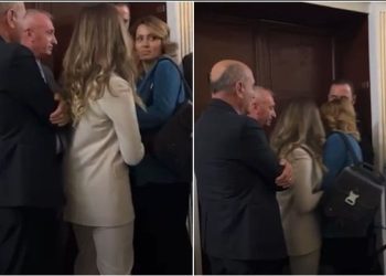 Deputetët e Berishës vijojnë revolucionin e karrigeve në Kuvend