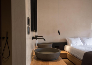 E rëndë në Greqi/ Shqiptari gjendet i vdekur në dhomën e hotelit