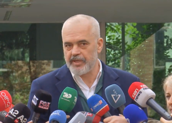 Çfarë thoshte Rama dy vite më parë: Asnjëherë kampe refugjatësh në Shqipëri (VIDEO)