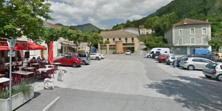 Misteri i shqiptarit që braktisi furgonin me 300 kg drogë në Francë