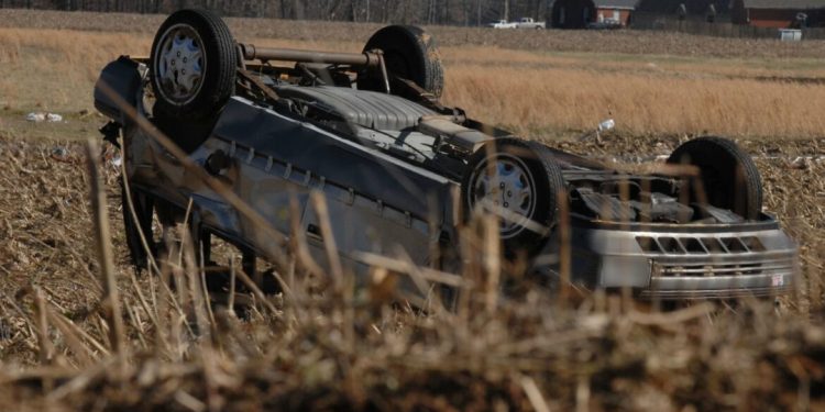 Shoferi në gjendje të rëndë, detaje nga aksidenti që i mori jetën vajzës së Vangjel Tavos