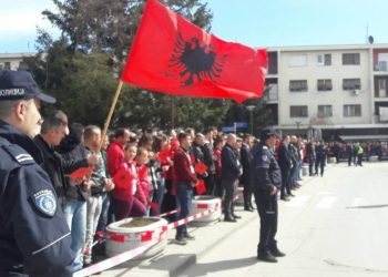 Shqiptarët në Serbi, shkolla në Bujanoc merr emrin “Ismail Kadare”