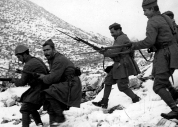 Grekët revoltohen me dokumentarin e Netflix: Na nxjerr të lodhur në betejat me italianët gjatë Luftës së Dytë Botërore