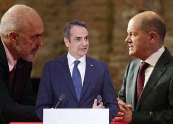 Kathimerini: Pse kancelari gjerman doli hapur pro Shqipërisë, në përplasjen me Greqinë