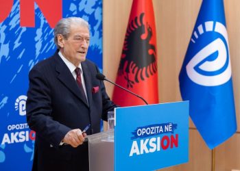 Berisha: Edhe në 97-n armiqtë e mi donin të më shfarosnin, por me 30 vetë i munda ata