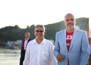 Rama paralajmëron zgjedhje të reja në Himarë: Jorgo Goro nuk mund të qëndrojë më në detyrë