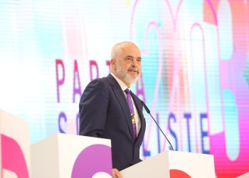 Rama i prerë përballë presionit të Greqisë:  Qëndrimi ynë nuk ndryshon, edhe po na bllokuan në Bruksel nuk do kthehem i mërzitur