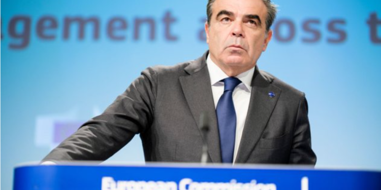 Njeriu i Mitsotakis në KE kërcënon sërish:  Asnjë kapitull i vetëm i anëtarësimit nuk do të hapet me Shqipërinë nëse nuk zgjidhet çështja Beleri